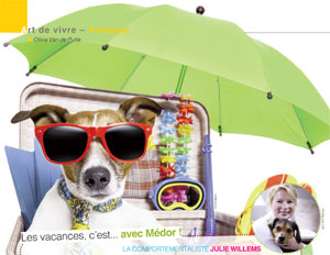 Chien en vacances avec son maître, article rédigé par Julie Willems, comportementaliste canin sur Auderghem